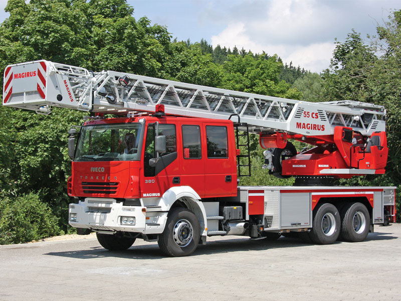 خودرو نردبان آتش نشانی ماگیروس 55 متری